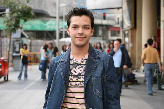 Tuvo pedir dinero para grabar su disco