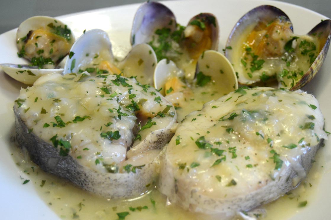 Merluza a la marinera: el pescado que no rechazan ni los más pequeños Merluza a la marinera: el pescado que no rechazan ni los más pequeños