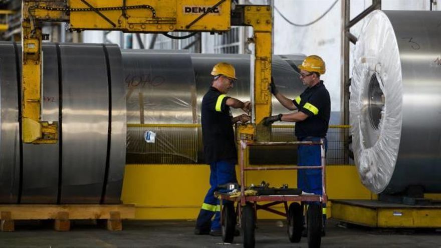Las industrias europeas del aluminio y el acero ven insuficientes las medidas energéticas de Bruselas Las industrias europeas del aluminio y el acero ven insuficientes las medidas energéticas de Bruselas