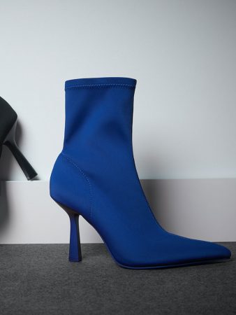 El chaleco de Lefties que no encontrarás más barato en otro sitio 36 Merca2.es botin 1 Merca2.es