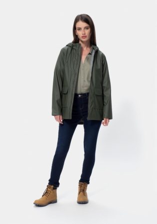 Carrefour rebaja a 11,99 euros la mejor parka para este otoño 47 Merca2.es carrefour 3 Merca2.es