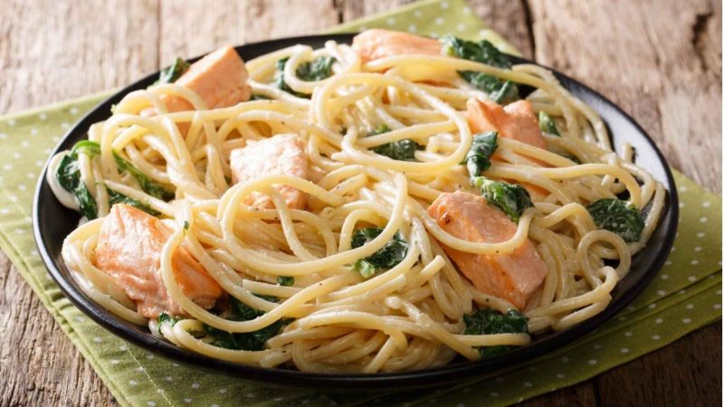 Esta es la cantidad de pasta que puedes comer a la semana 37 Merca2.es espaguetis salmon queso philadelphia 461715202 143042655 1706x960 Merca2.es