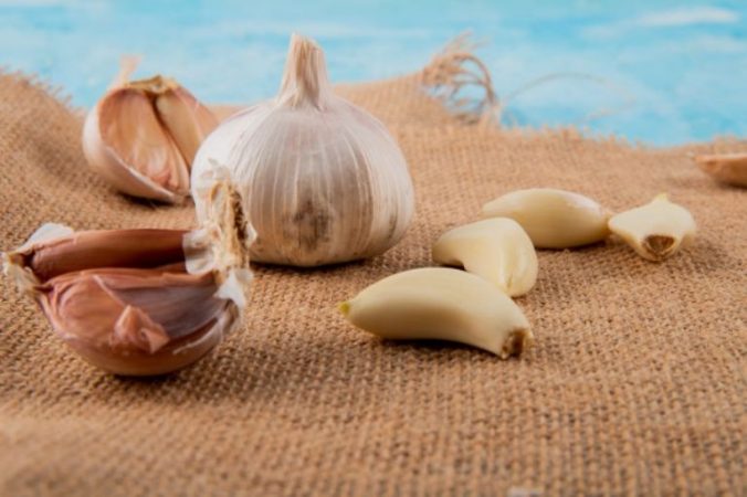 El secreto para pelar ajos con agua sin dejar nada de olor 27 Merca2.es f768x1 6471 6598 4835 Merca2.es