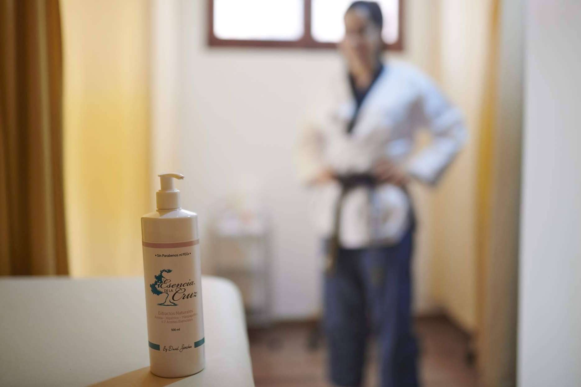 Los diferentes usos de la crema natural de Esencia de la Cruz Los diferentes usos de la crema natural de Esencia de la Cruz
