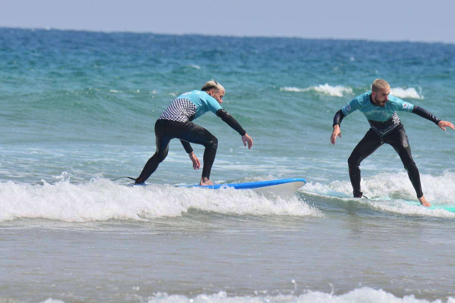 Campamentos de surf para aprender en verano, de la mano de Watsay Surf School