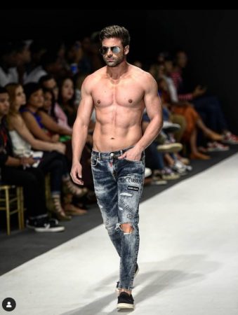 Las pasarelas es una pasión para Sergio Ayala