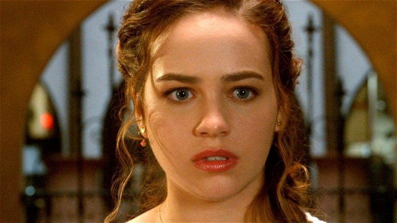 Cobra Kai: el cambio físico de Mary Mouser, en fotos 39 Merca2.es mary mouser.jpg 1661783833 Merca2.es