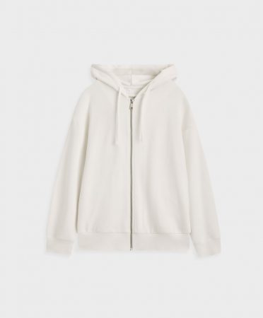 Oysho rebaja la sudadera más buscada a solo 18 euros 24 Merca2.es oysho3 Merca2.es