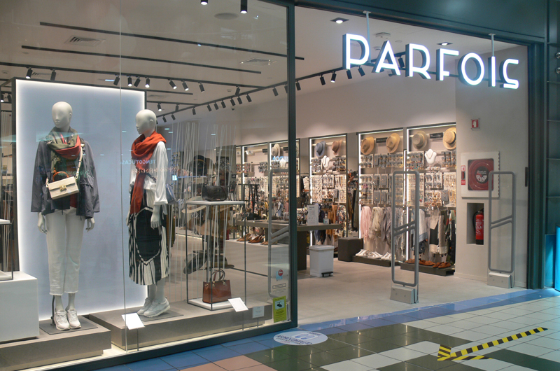 Parfois tiene la colección de primavera que querrás lucir en todos tus viajes