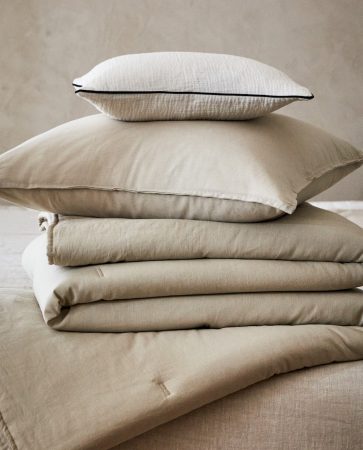 Zara home: Edredón de lino pespunte