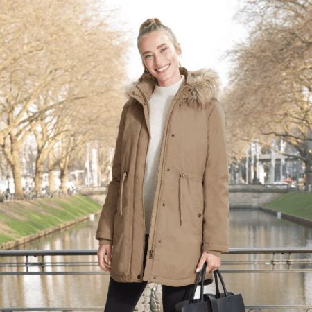 Aldi: el abrigo acolchado que te protegerá del frío por menos de 30 euros 