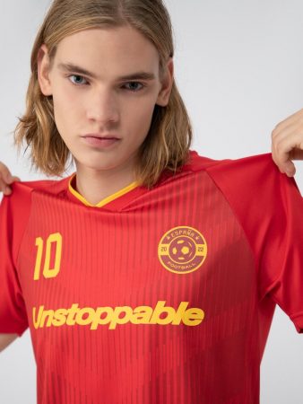 Las camisetas de Lefties para el Mundial que están arrasando por 12,99 euros 