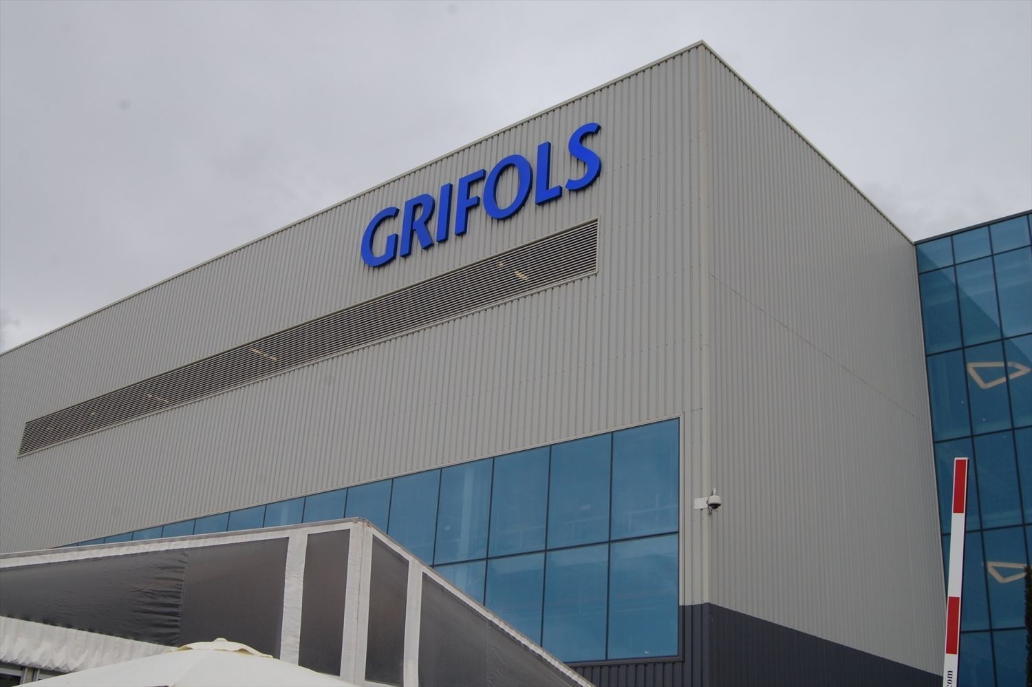 ¿Es fiable el rebote de Grifols desde mínimos anuales?