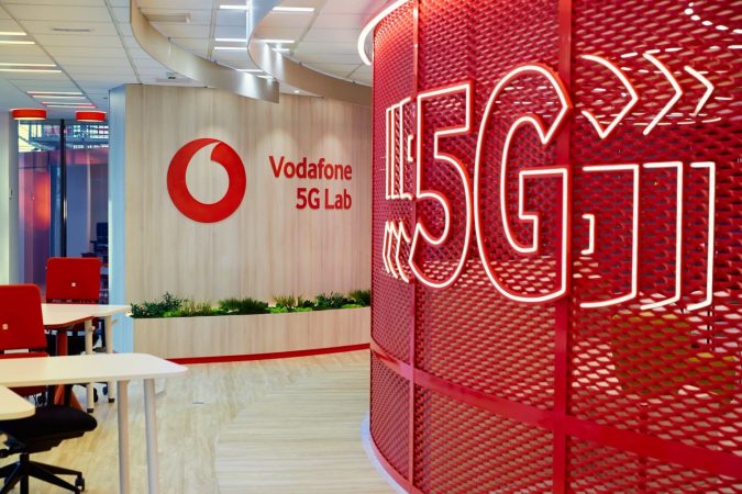 Nokia, Ericsson y Vodafone Group, los expertos en implementar 5G privado 3 Merca2.es algunas naciones ofrecen el llamado espectro industrial, al que pueden acceder directamente las industrias, mientras que en otros estados deben colaborar con los operadores móviles para obtener es espectro que necesitan