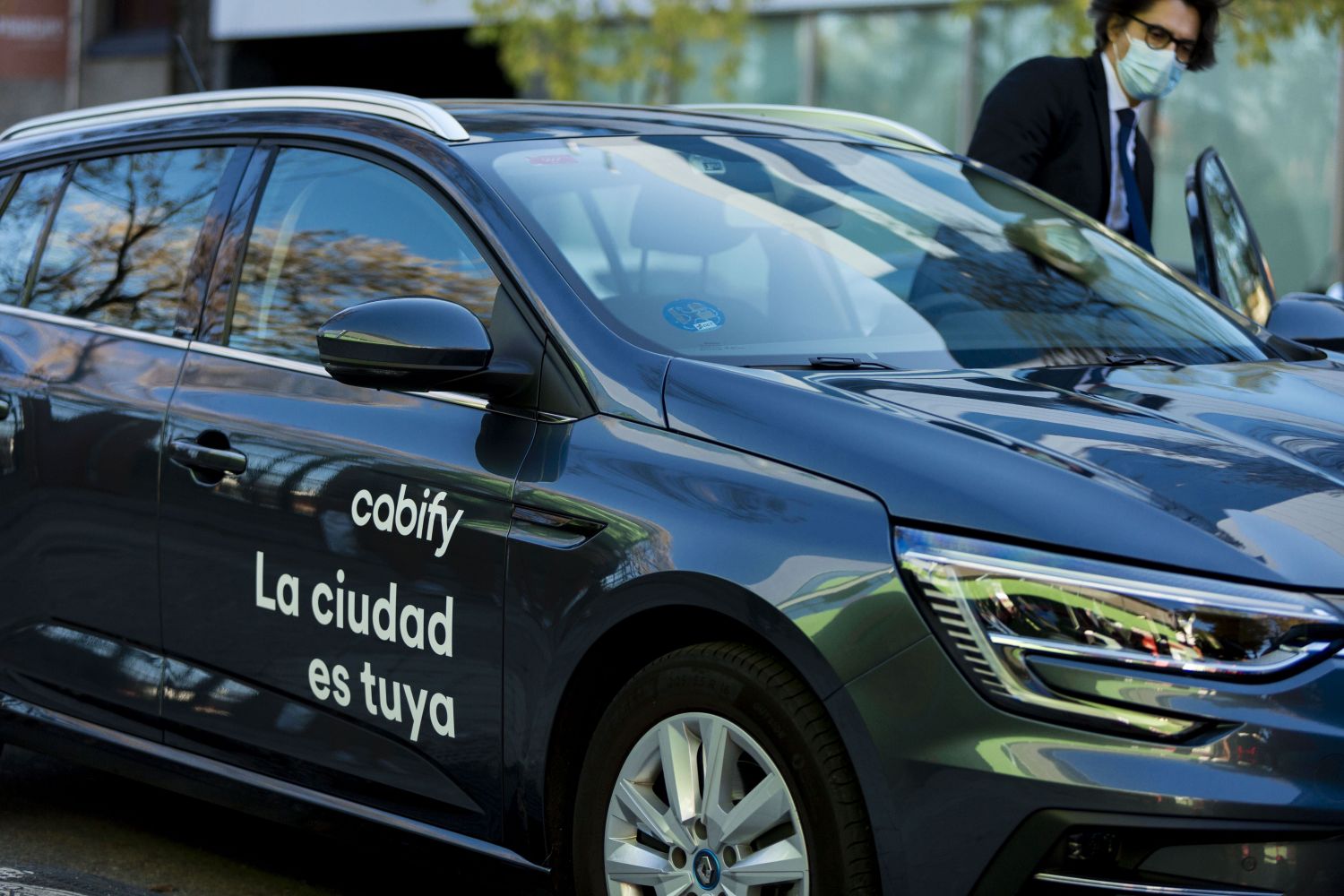 El caótico contrato de VTC de RTVE: Un socio clave de Cabify es antiguo directivo de la Corporación