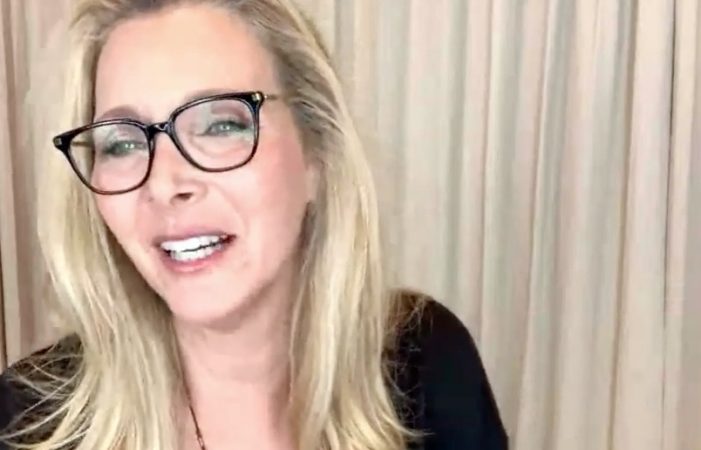 JENNIFER ANISTON FRIENDS VARIETY LISA KUDROW 6 Merca2.es