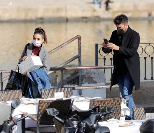 El romance de Pablo y la exconcursante de La Voz