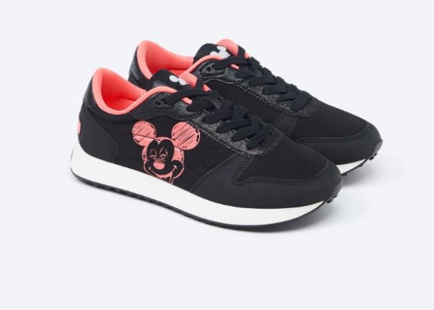 Zapatillas deportivas de Mickey