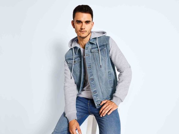 Lidl: la cazadora vaquera de otoño a un precio que no podrás creerte 