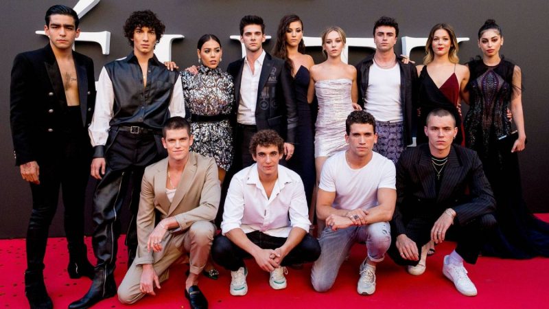 Élite: los actores que han rechazado seguir en la serie de Netflix 36 Merca2.es No los han echado: “ellos se han ido”