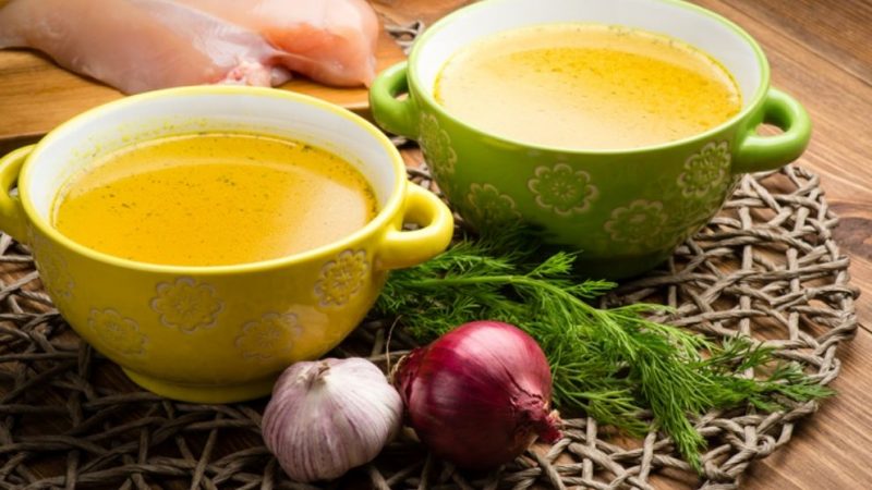 Cómo hacer el mejor caldo de pollo casero que cura todos los males 26 Merca2.es image 11 Merca2.es