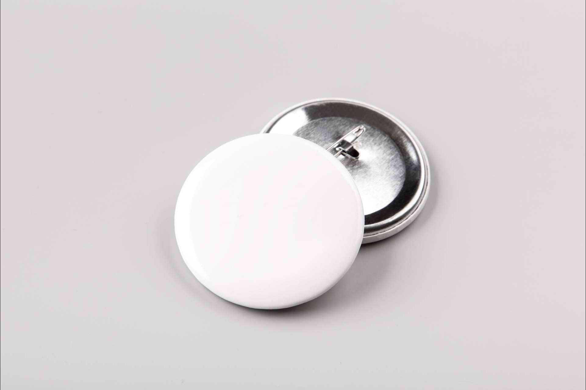 Sr. Flyer sobre la importancia del merchandising original para la mayoría de estrategias publicitarias