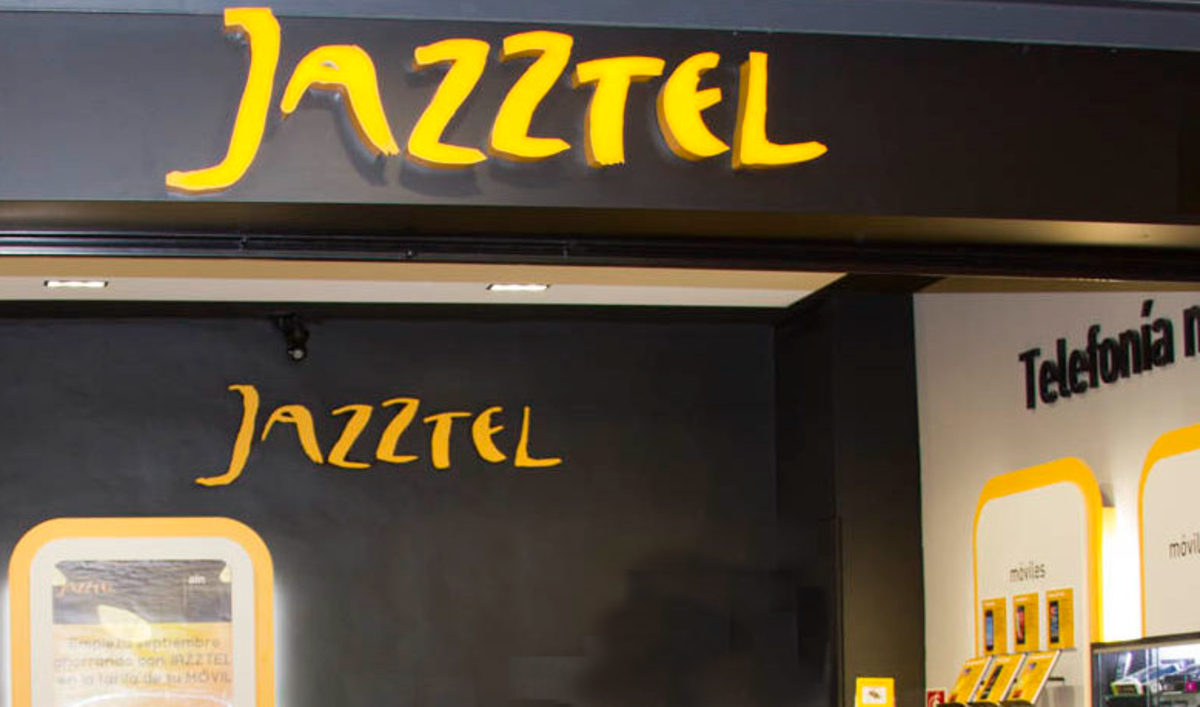 jazztel-operadora-moroso Jazztel ofrece números de morosos a clientes