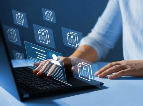 Corporate data management system and document management system with employee privacy.Employee confidentiality. Software for security, searching and managing corporate files and employee information.