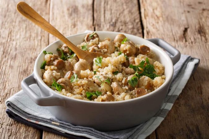 El risotto de quinoa que tiene más sabor que la receta original 35 Merca2.es risotto quinoa champinones Merca2.es