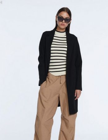 screenshot www.stradivarius.com 2022.10.07 10 27 31 Merca2.es