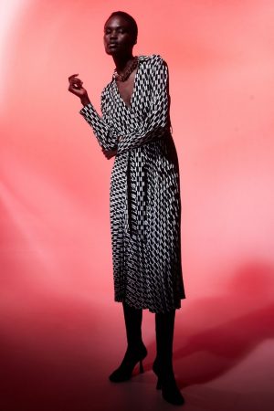 Sfera: el jersey de ondas que le gusta a todas solo cuesta 21,99 euros 37 Merca2.es sfera 5 1 Merca2.es