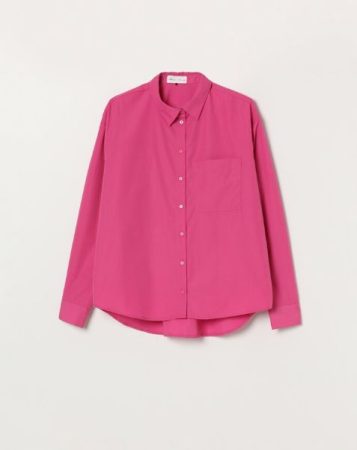 La camisa básica de Lefties que combina con todo por solo 8,99 euros 34 Merca2.es Lefties