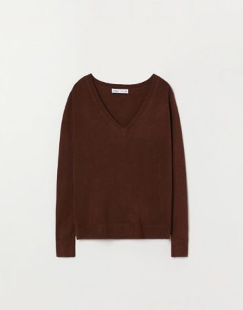 La camisa básica de Lefties que combina con todo por solo 8,99 euros 35 Merca2.es Captura de pantalla 2022 11 16 a las 12.54.20 Merca2.es