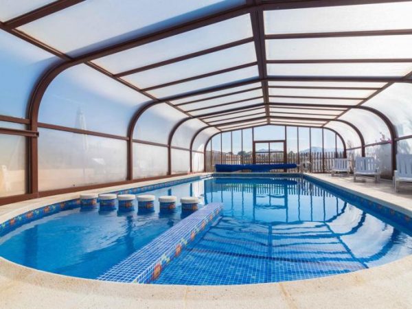 Las mejores casas rurales con piscina climatizada para una escapada de otoño 59 Merca2.es Casas rurales con piscina: El Viejo Establo (Fortuna, Murcia)