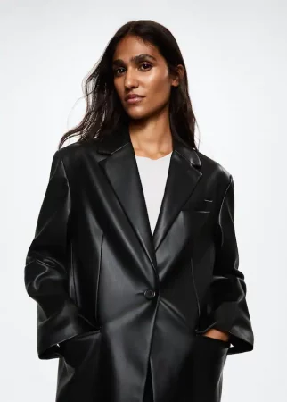 El jersey de Mango que triunfará este otoño por menos de 20 euros 