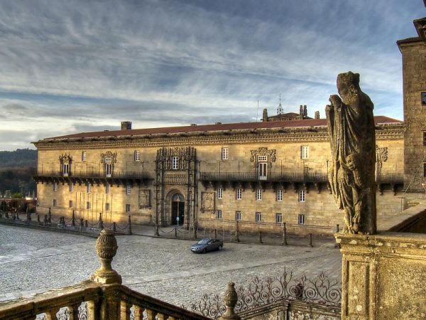 Estos son los mejores paradores nacionales de España para pasar un finde 22 Merca2.es Paradores nacionales de España: Santiago de Compostela