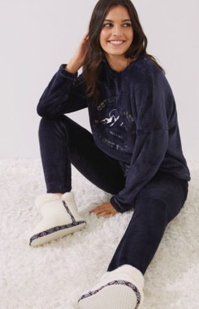 El pijama polar de Women’secret que puedes comprar a precio de Primark 10 Merca2.es Pijama largo polar azul de Women’Secret