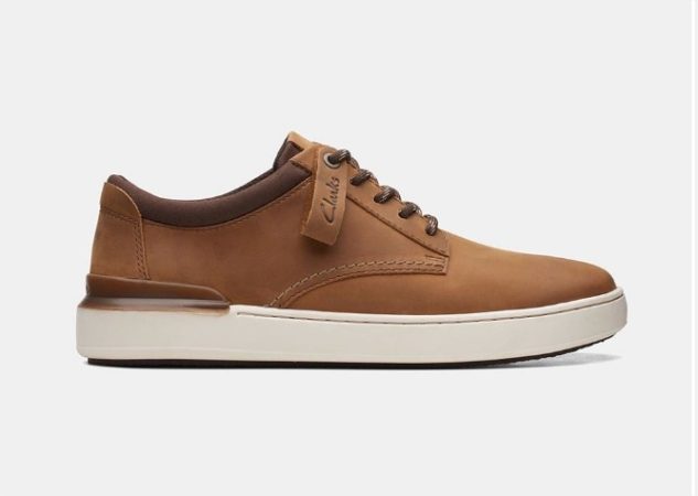 El Corte Inglés: estos zapatos para hombres de Clarks son perfectos para ir a la oficina y ahora tienen descuentazo 45 Merca2.es Zapatillas de hombre en marron claro bajas tipo casco de piel con suela de goma con tecnologia MI X el corte ingles Merca2.es