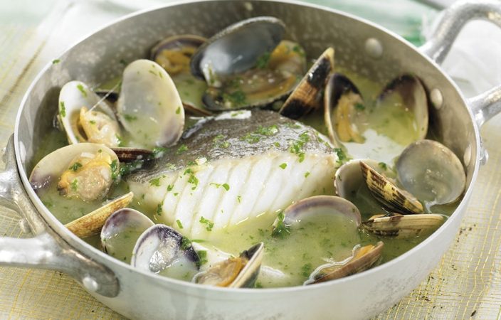 bacalao con kokotxas y almejas 0 Merca2