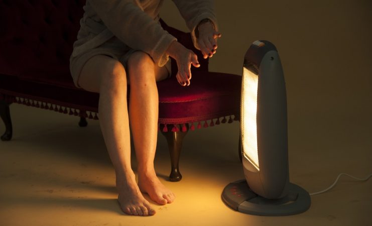 Te resolvemos la duda: ¿dejar puesta la calefacción a una temperatura baja o apagarla cuando salimos de casa? 50 Merca2.es calefactor resistencia Merca2.es