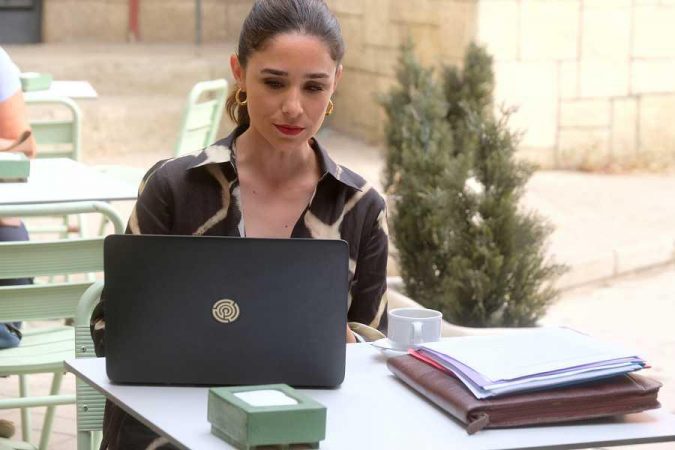 La trama de Servir y proteger