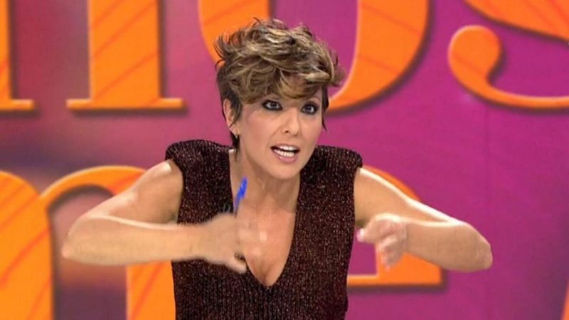 La presentadora se encara con su directora