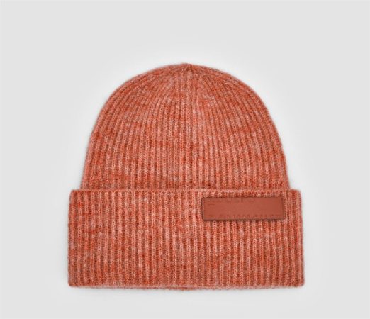 gorro adolfo dominguez