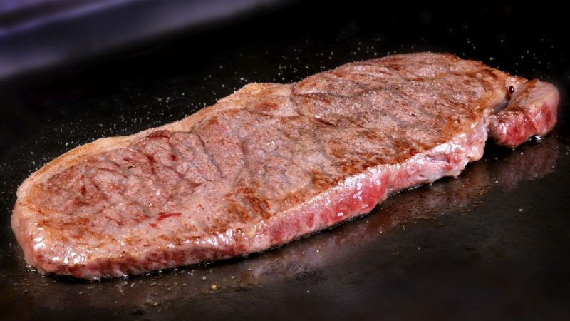 Filete a la plancha: el truco de José Andrés para que quede jugoso 56 Merca2.es filete a la plancha