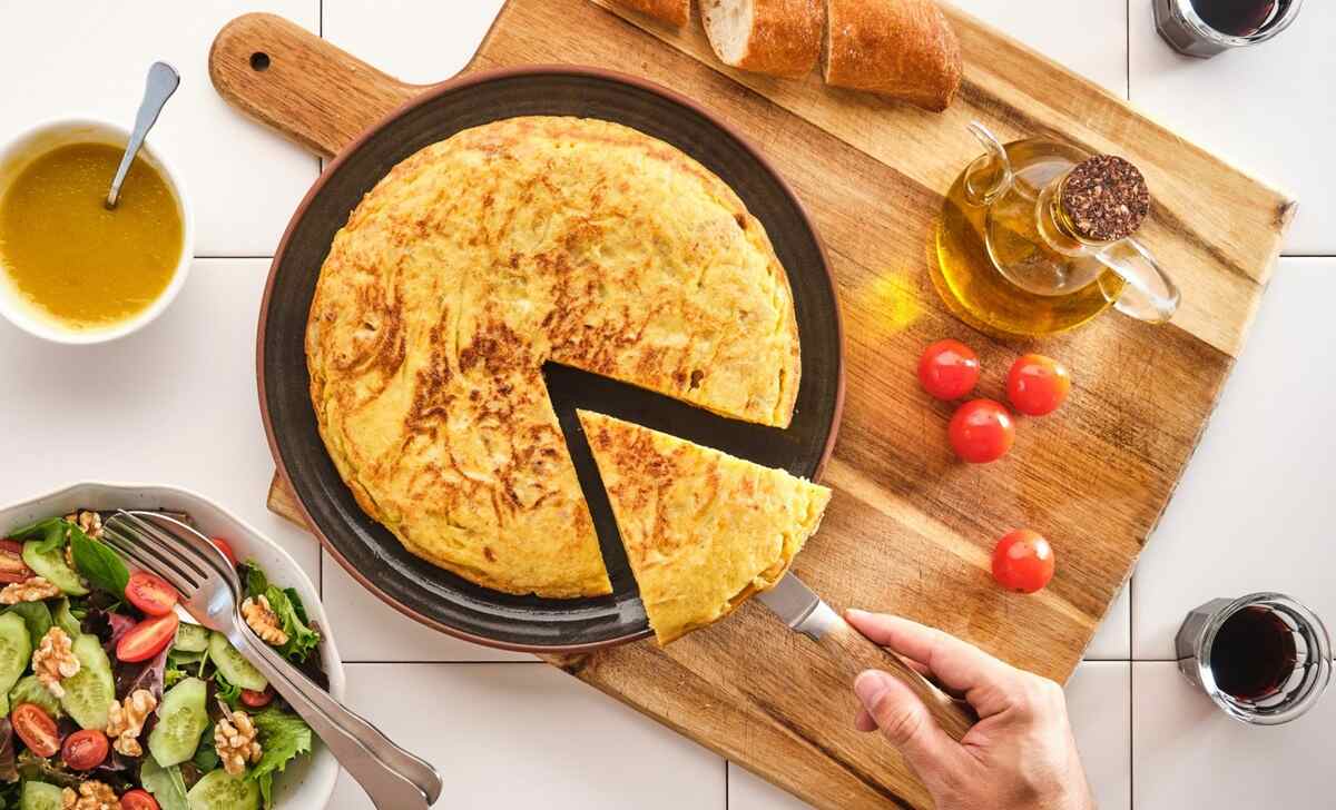 El ingrediente de Dani García que nunca usa en la tortilla de patatas