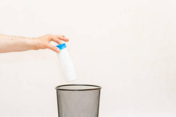 Reciclaje de botes de shampoo