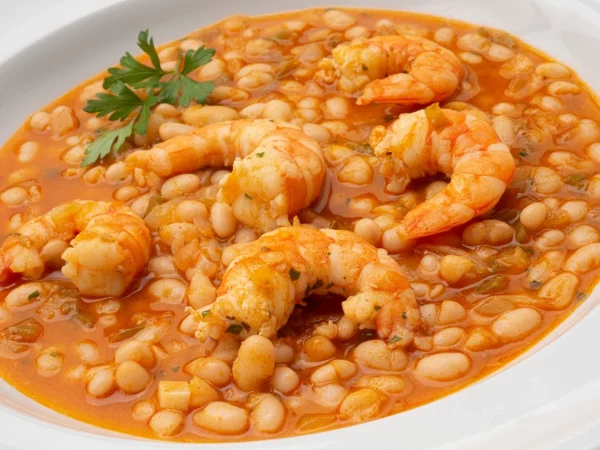 receta alubias blancas langostinos karlos arguinano Merca2.es