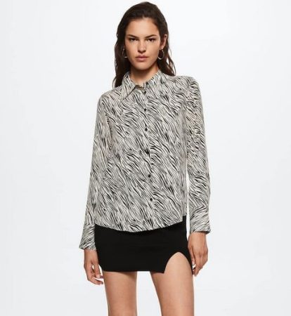 Las 10 camisas de Mango que te apañan la Navidad por menos de 16 euros 23 Merca2.es screenshot shop.mango .com 2022.11.28 13 07 20 Merca2.es