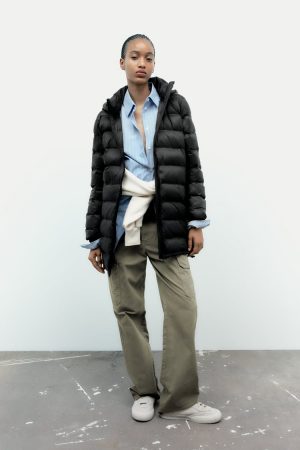 Zara: el abrigo con un 37% de descuento que parece de marca 17 Merca2.es zara 4 Merca2.es