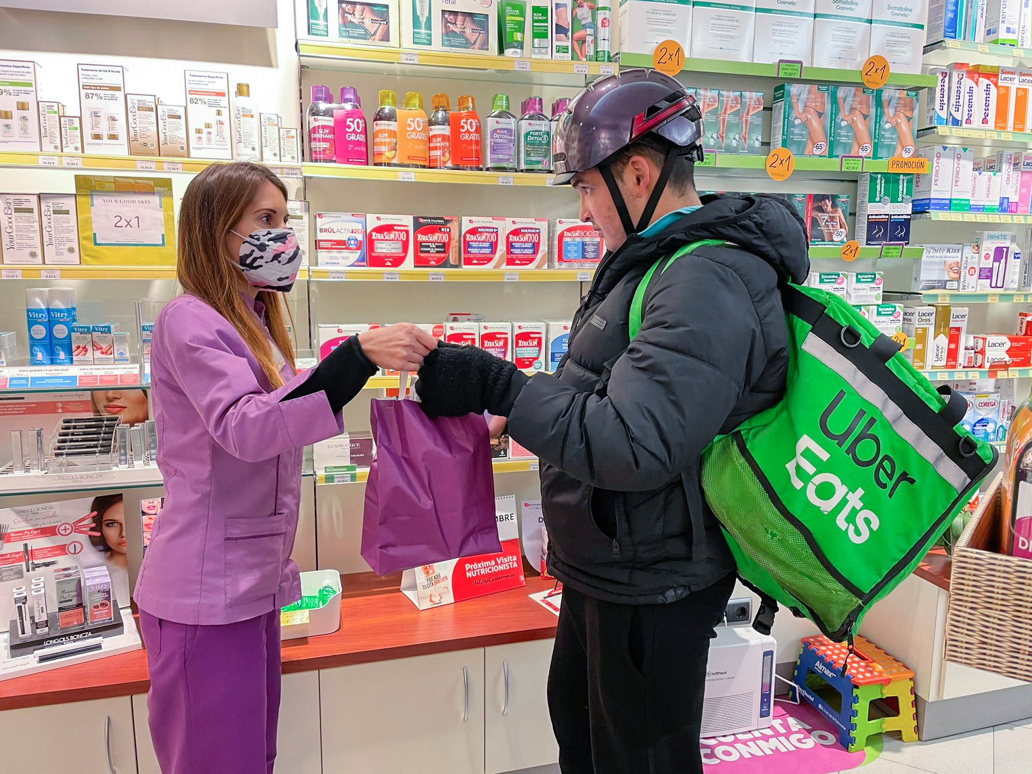 Uber Eats y LUDA Partners firman un acuerdo pionero para la venta online de parafarmacia en España